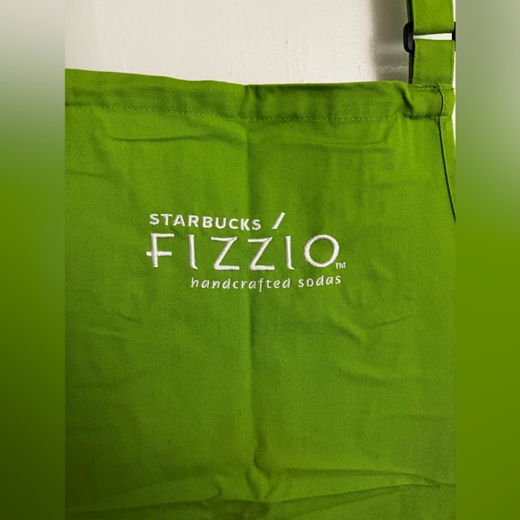 5 Vintage Starbucks Promotional Aprons - 💲Make Me an Offer‼️ - Picture 7 of 12